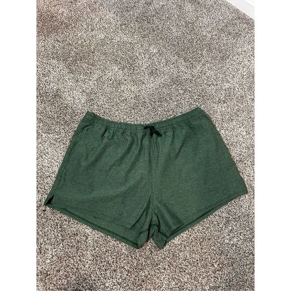 Outdoor voices green shorts size XL - Picture 1 of 3